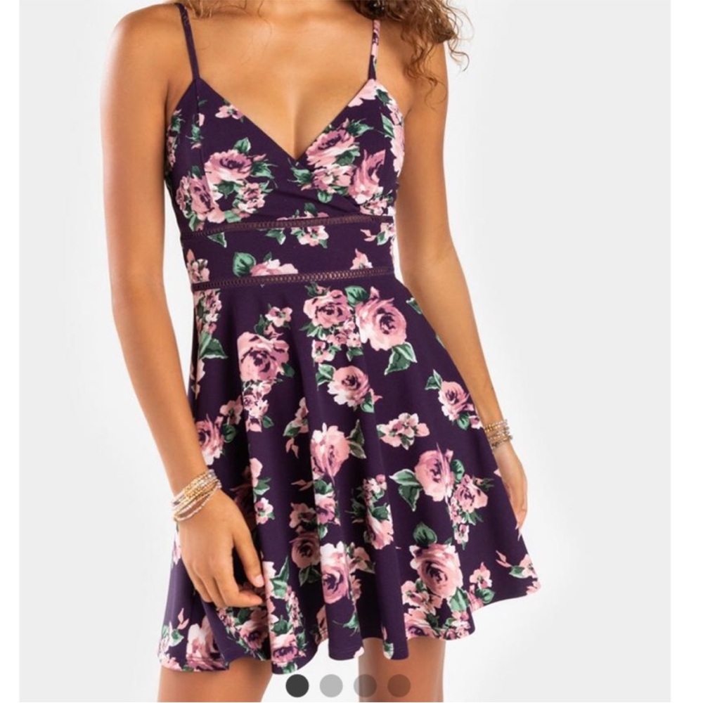 Francesca's Collections Pink and White Ruffled Tie Front Mini Dress